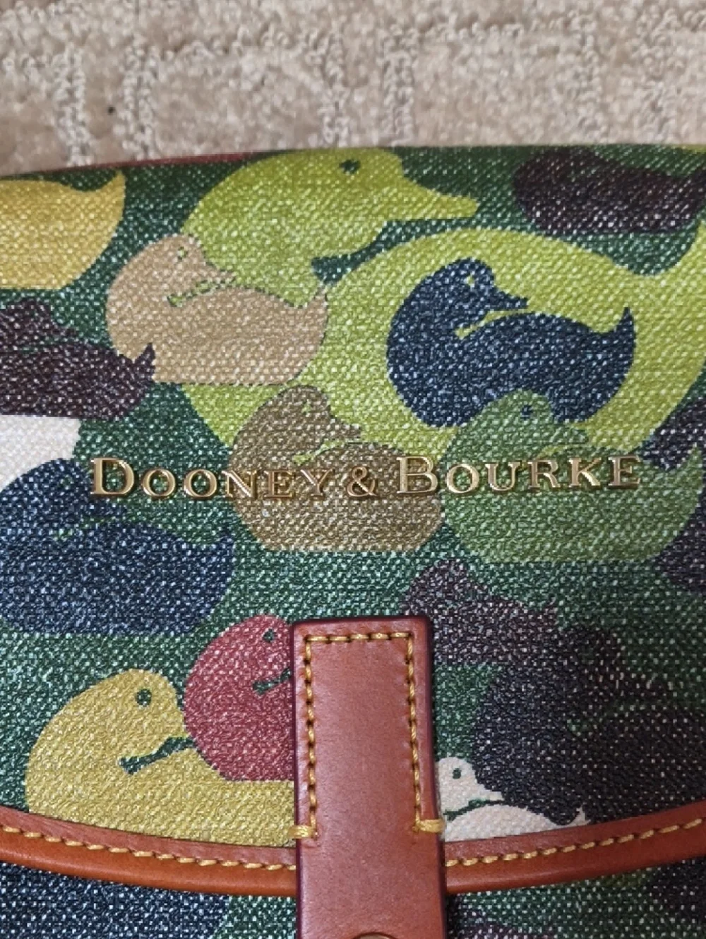 Dooney & Bourke Multicolor Duck Print Crossbody Bag *READ*